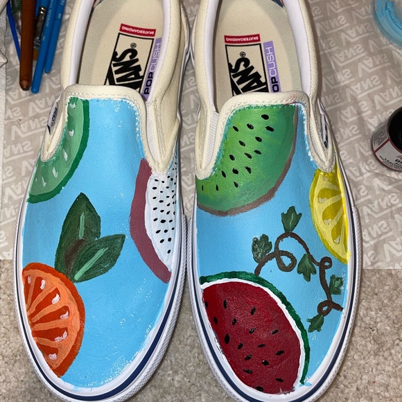 CUSTOM PAINTED SHOES - Picture 4 of 14